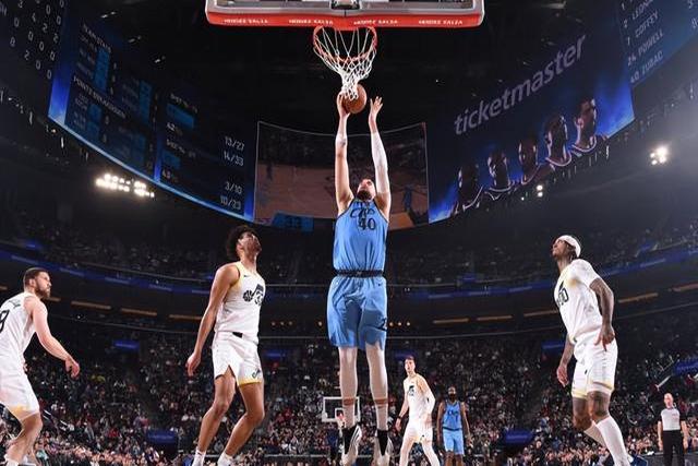 洛杉矶快船迎NBA常规赛关键赛；集结日强势反弹；球迷炸锅；赛季目标并未改变的简单介绍-九游体育