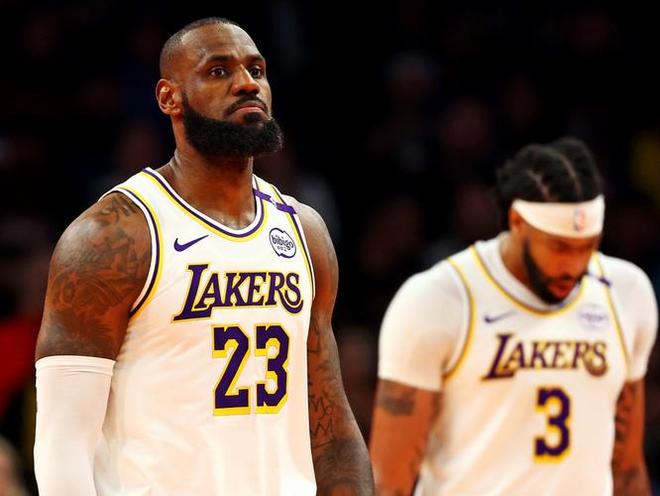 关于赛地聚焦——欧超杯集结日热度飙升；布莱顿临场应变；管理层满意；轮换策略成焦点的信息-九游体育入口